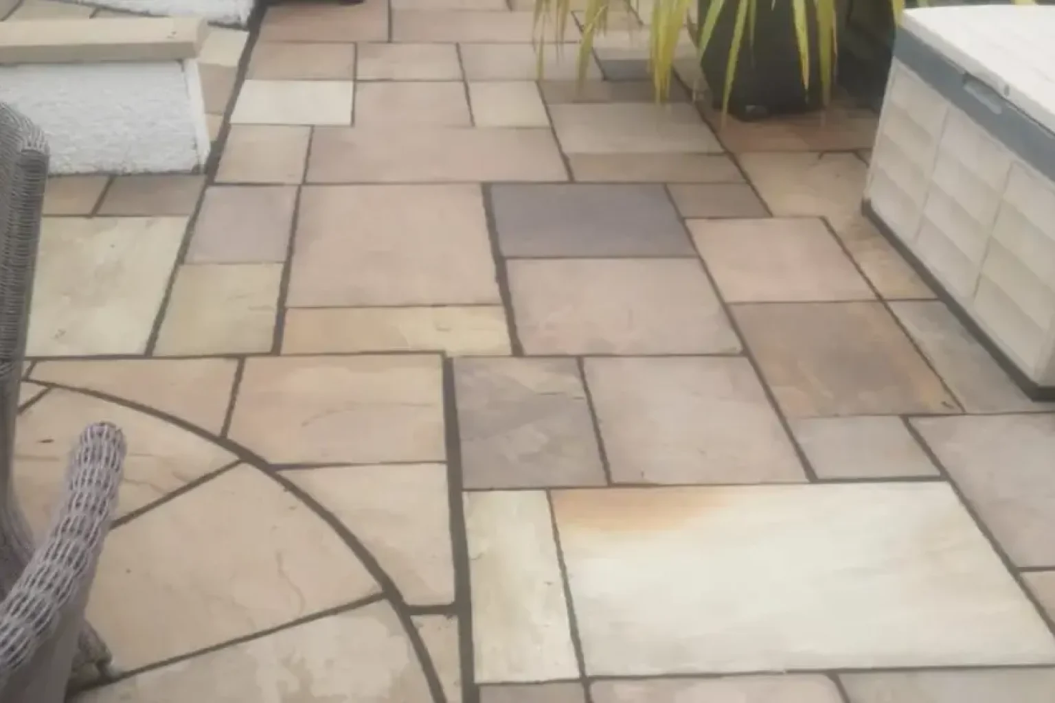 5 Benefits Of Pressure Washing Your Home
